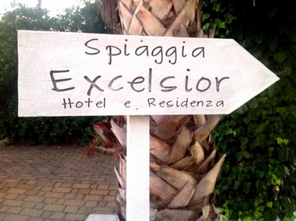 Hotel Excelsior Vasto Exterior foto
