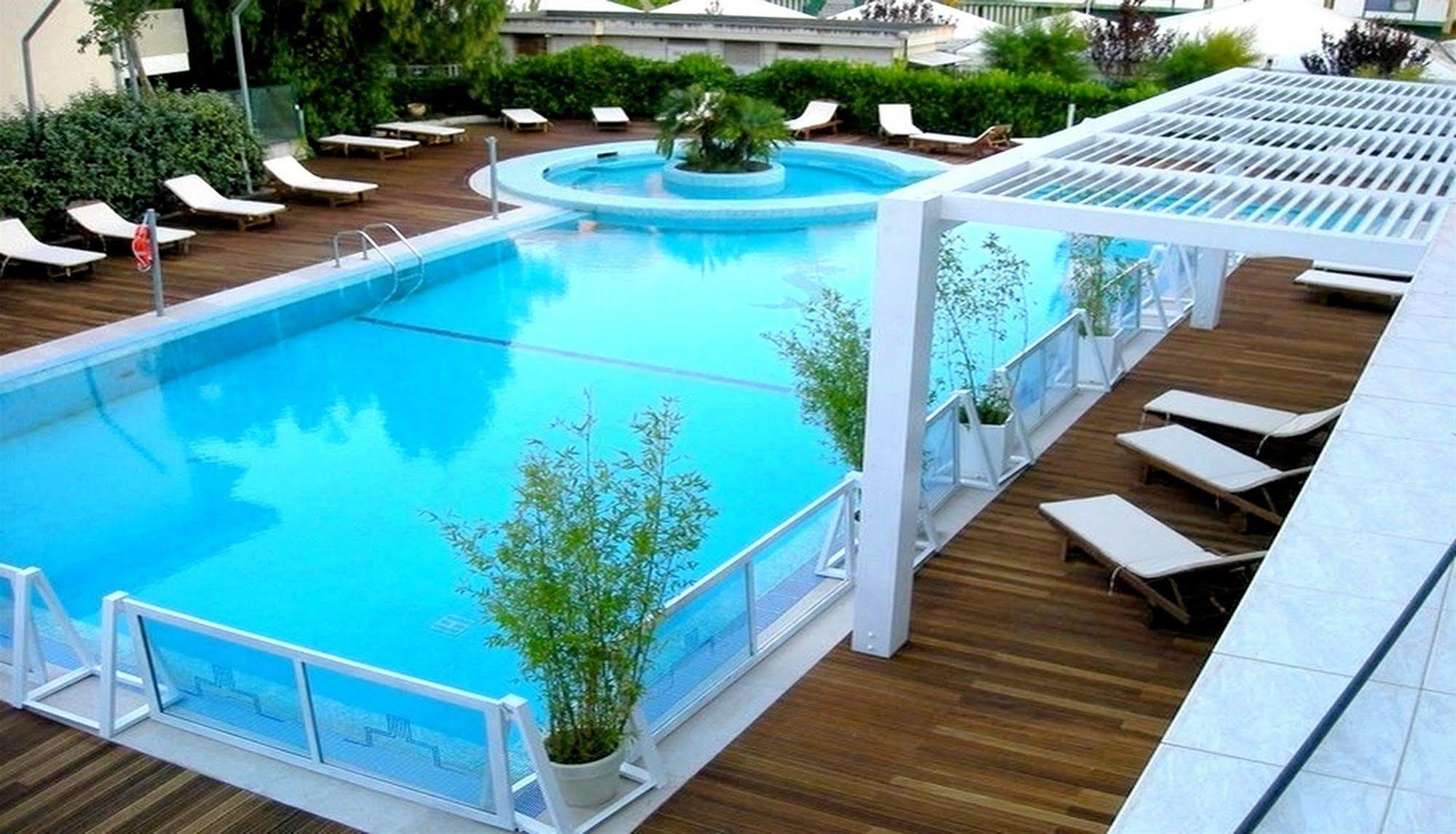 Hotel Excelsior Vasto Exterior foto